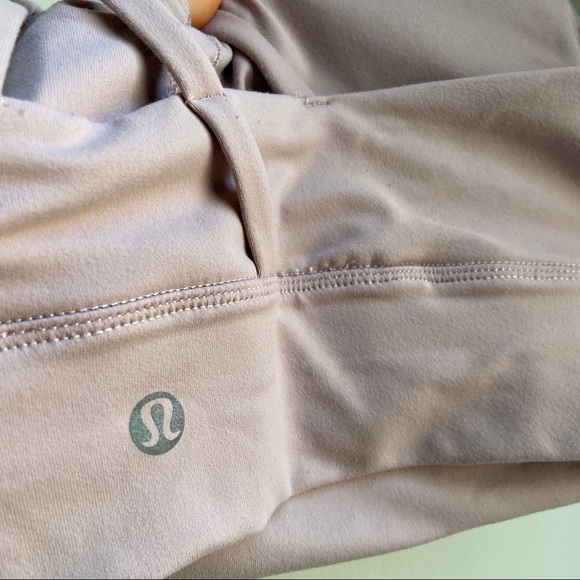 Lululemon sport bra - Picture 2 of 6